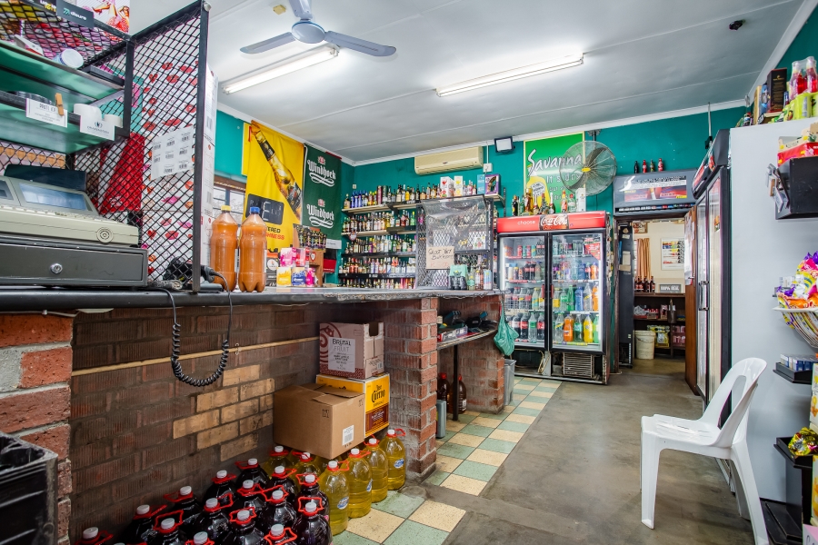 Commercial Property for Sale in Paarl North Western Cape